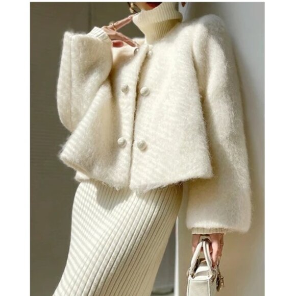 Commense Fuzzy Button Short Wool Coat NWT, Size S - Picture 1 of 15